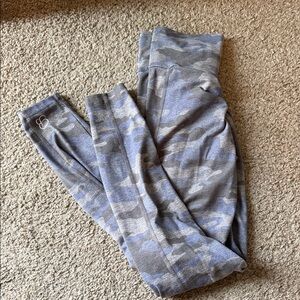 Bombshell Sportswear Camo contour Leggings